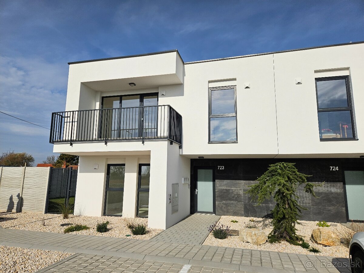 Mostová (Galanta) - NOVÝ 2 izbový klimatizovaný byt