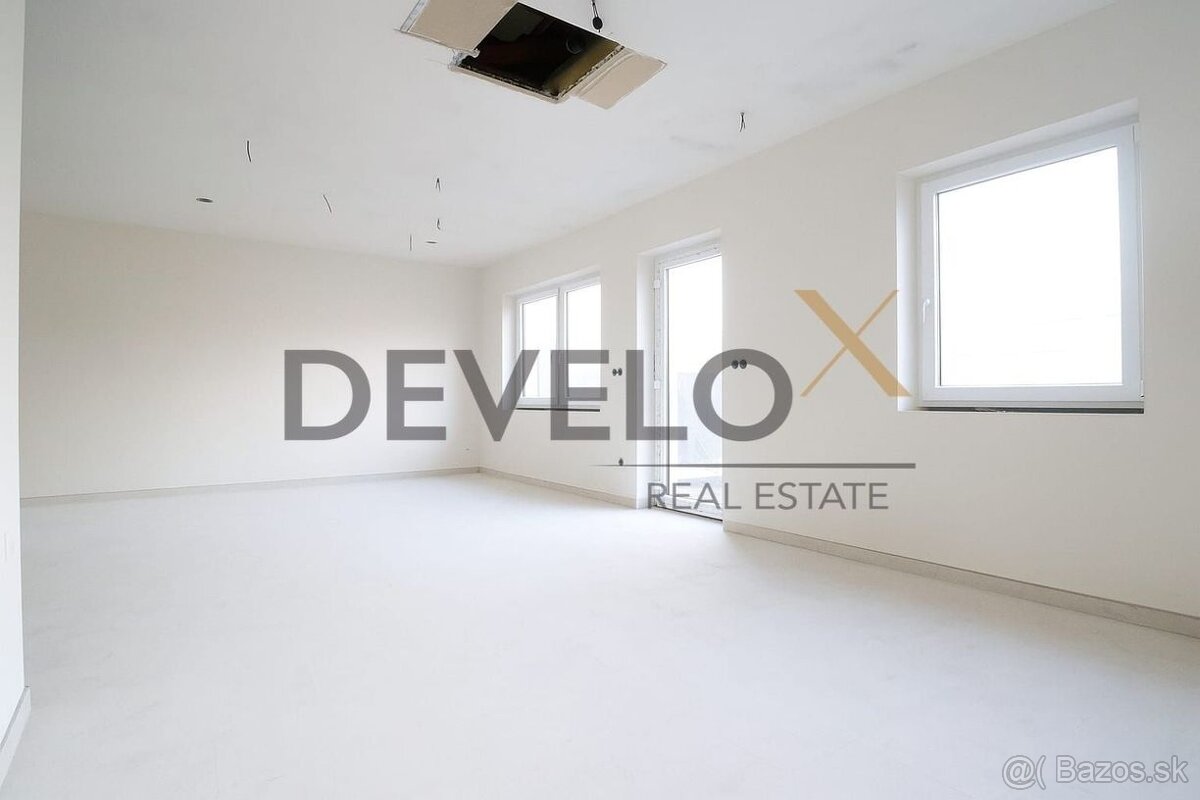  EXKLUZÍVNE  Na predaj  4-izbový bungalov – Veľký Grob