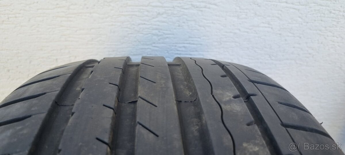 Predam pneu letné 235/45R17