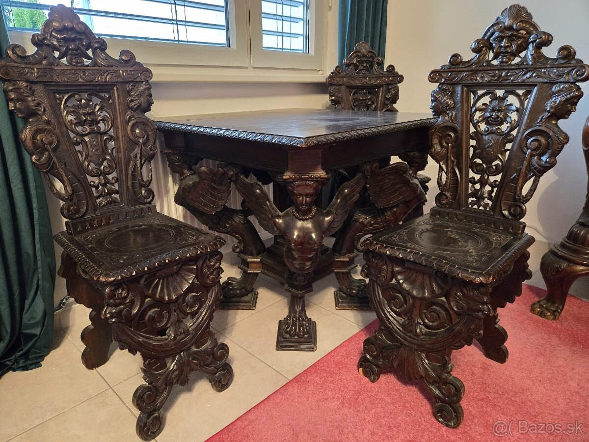 Monumentálna historická jedálenská zostava