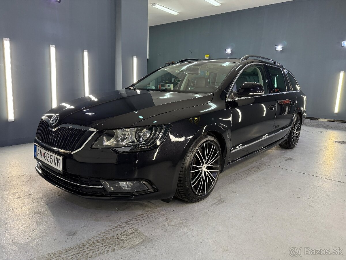 Škoda Superb elegance 3,6 V6, 4x4