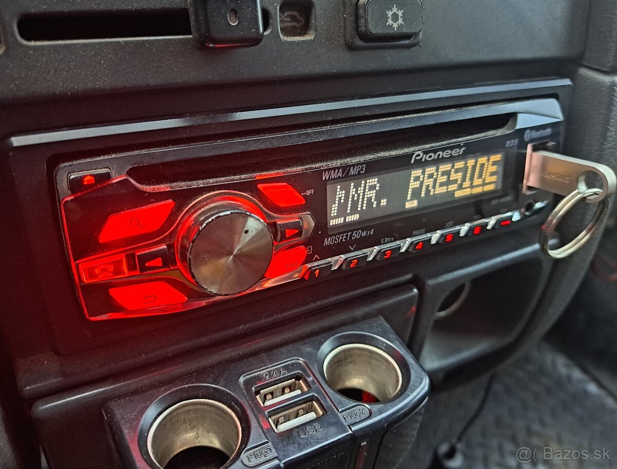 PIONEER DEH- 4400BT Bluetooth