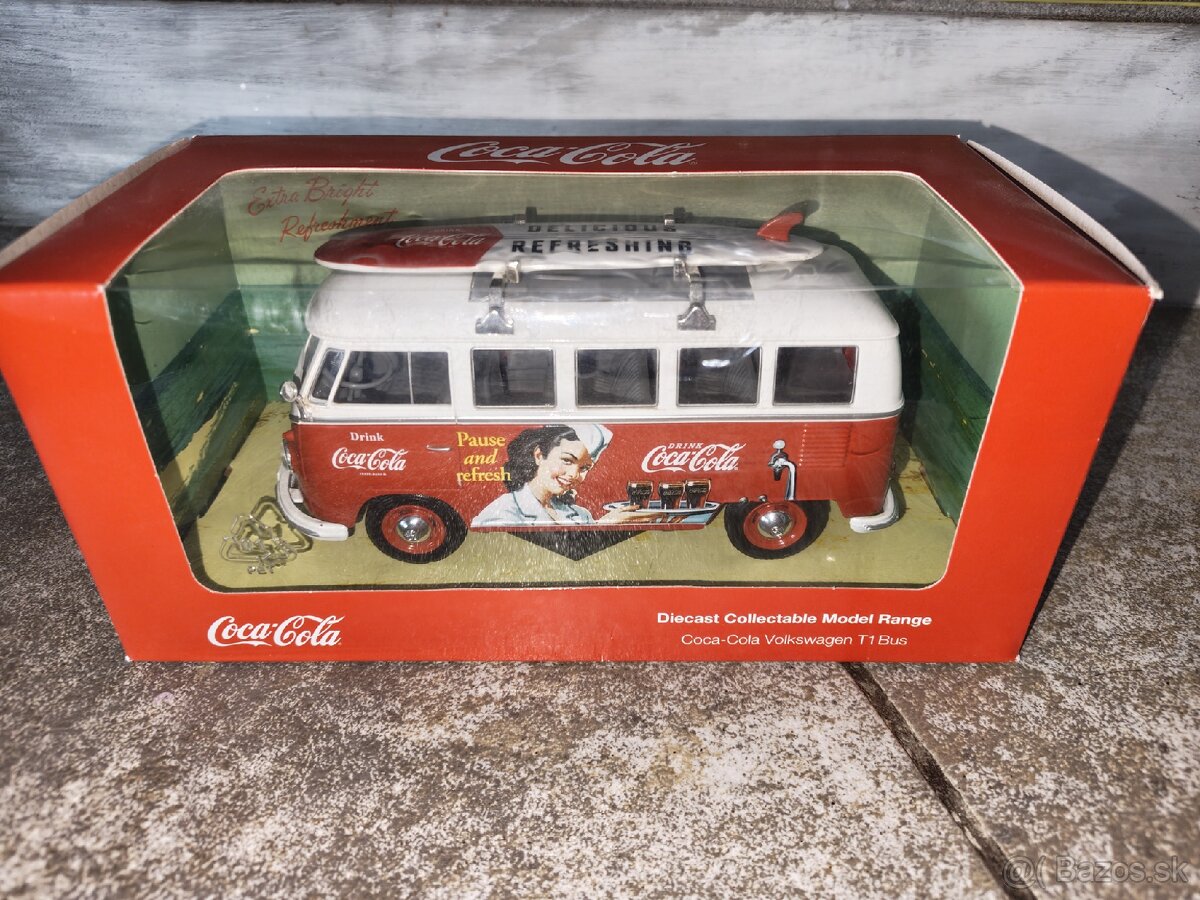 Coca cola T1 bus 1:24