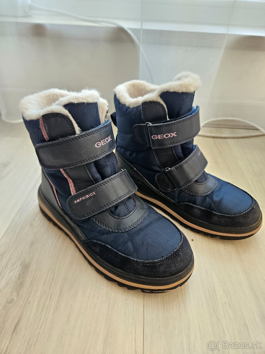 Detské snehule GEOX veľ 33