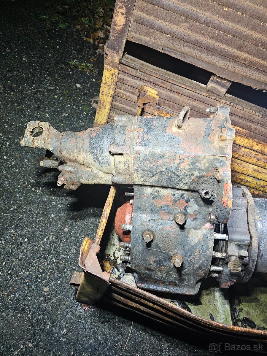 Rozvodovka TATRA 815 8X8 vojak