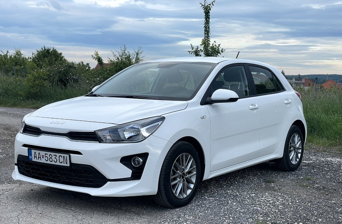 Kia Rio 1.2i 18 500km v záruke