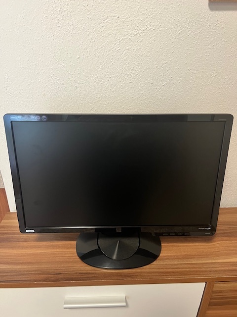 Predam 20 palcový monitor Benq