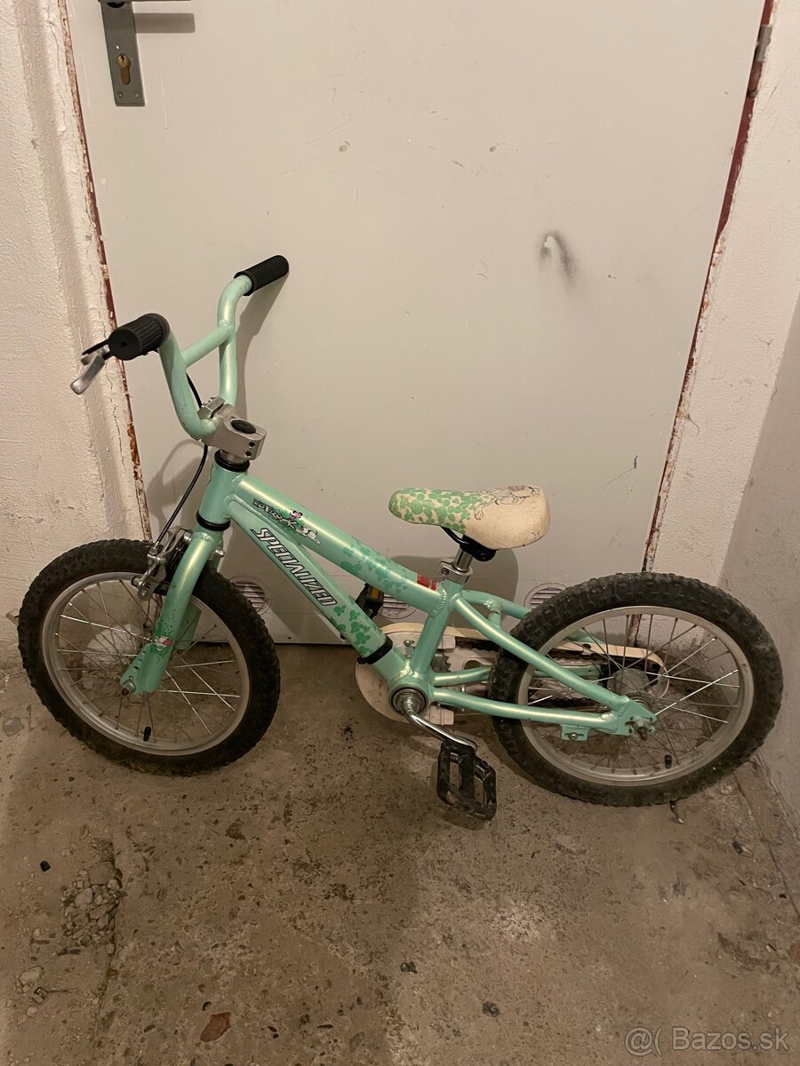 Specialized hotrock 16”