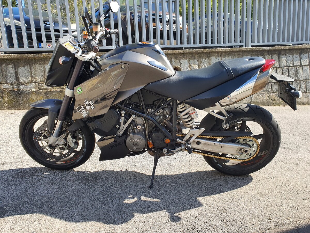 KTM SuperDuke 990