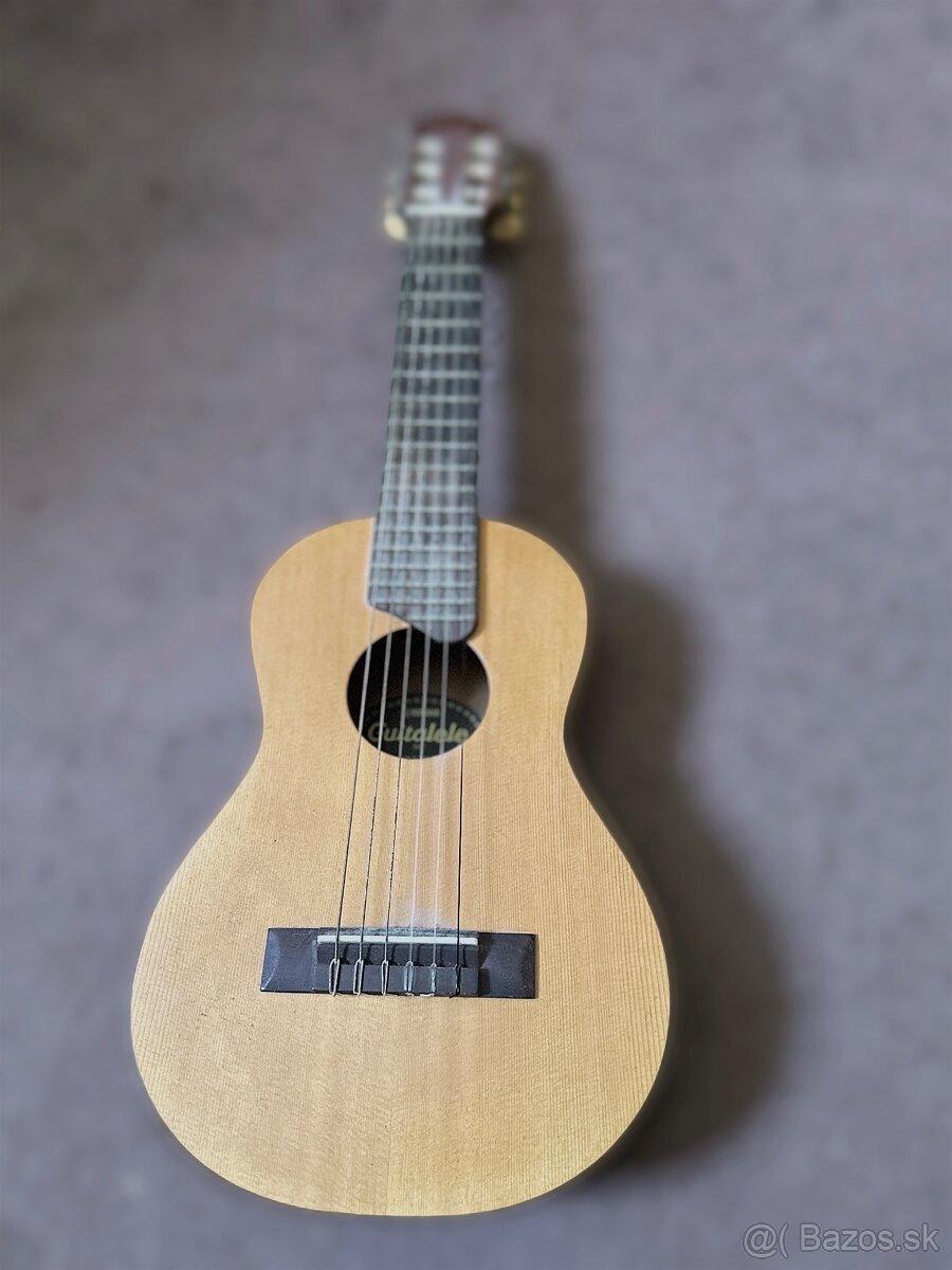 Yamaha GL1 guitalele