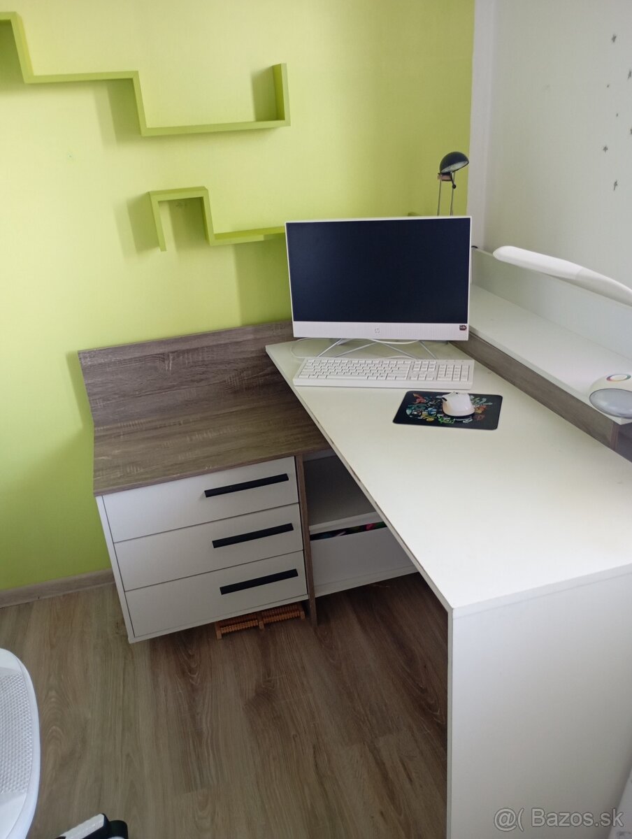 PC stolík, univerzálny rohový