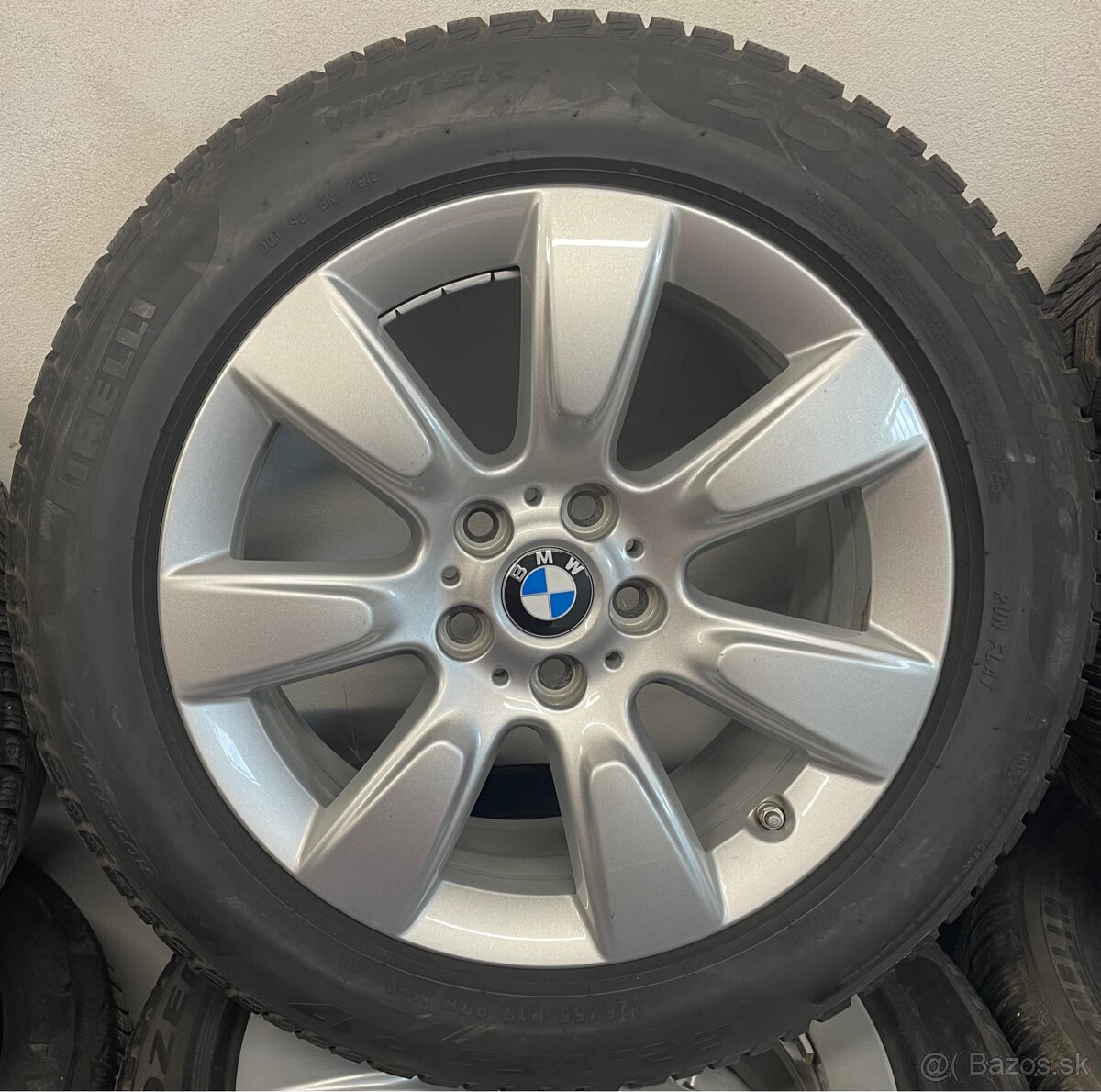 5x112 R17 7,5J ET52 + 225/55 R17 Pirelli