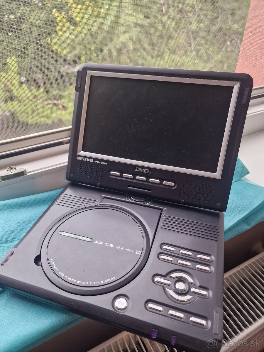 Prenosný DVD prehrávač Orava pd306