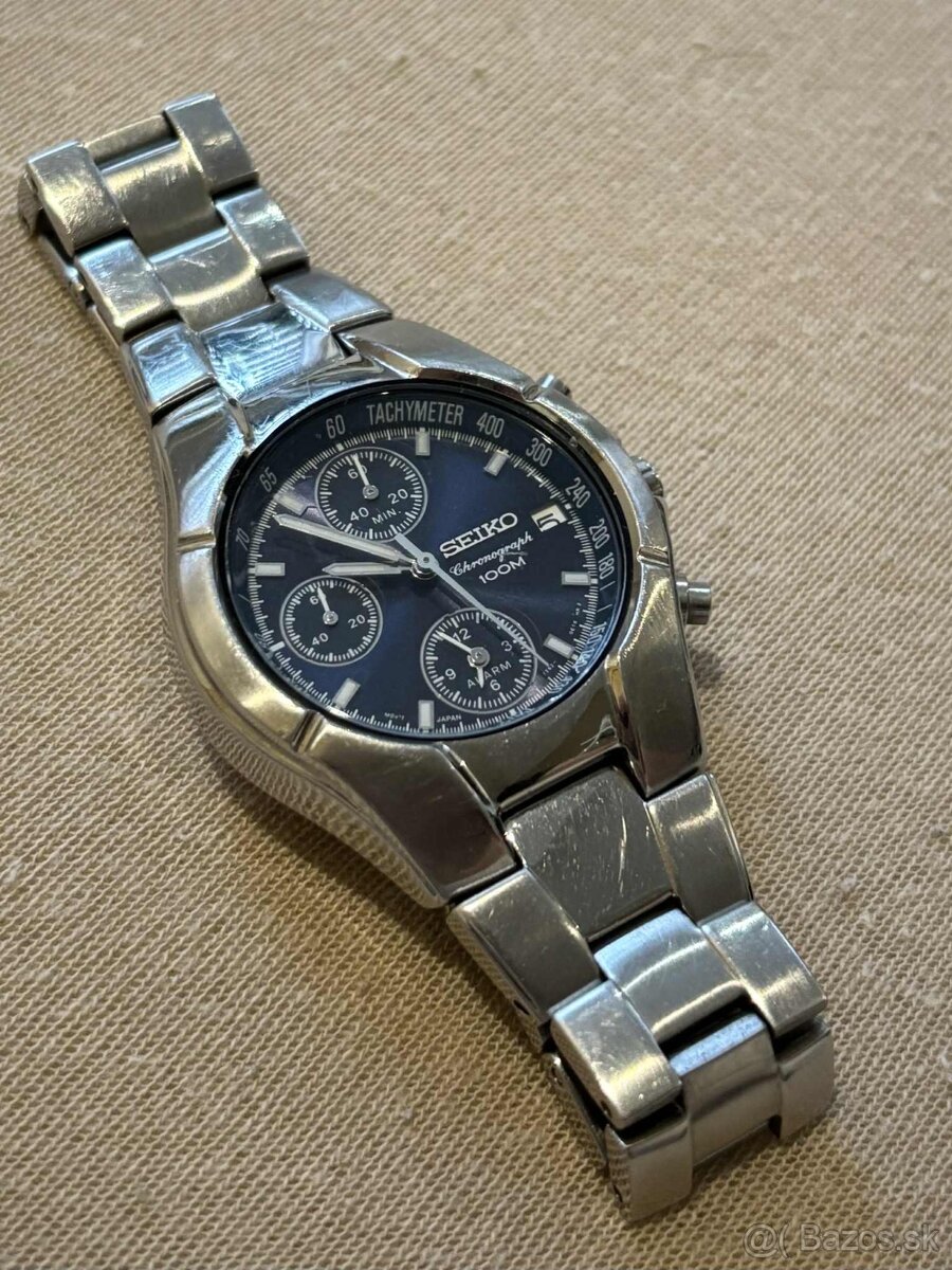 Seiko Chronograph 100M – vynikajúci stav, plne funkčné