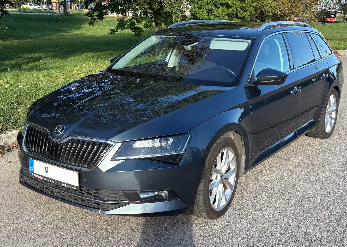 Škoda Superb Combi 2.0 TDI Style DSG r.v. 9/2016 , 223900km