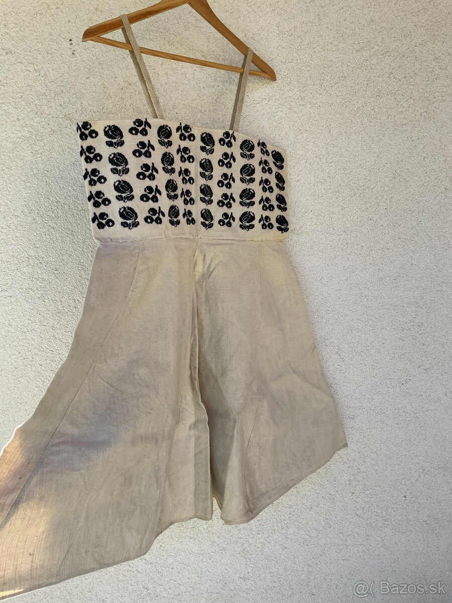 kroj – rubáš z Podpoľania