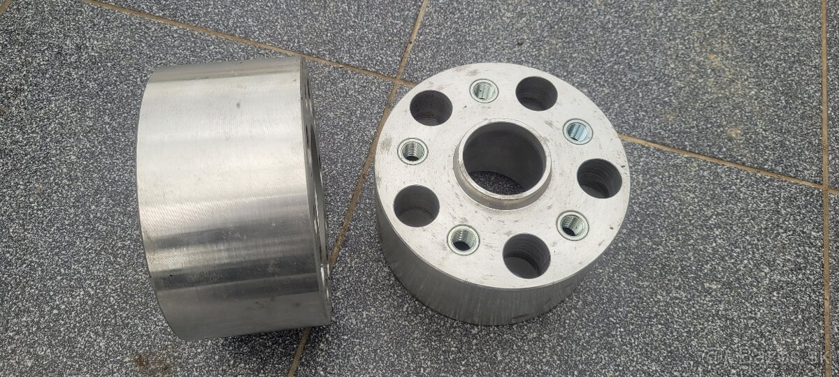 Rozsirovacie podlozky 2ks 8cm zmena z 5x120 na 5x112