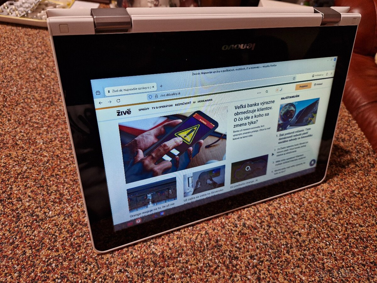 Lenovo Yoga 300-11IBR 2v1