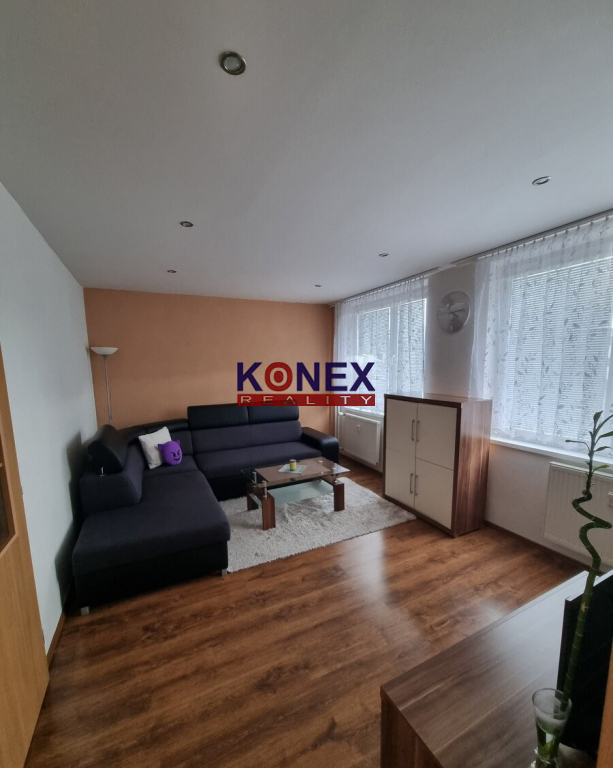 Krásny zrekonštruovaný 3-izbový byt MICHALOVCE