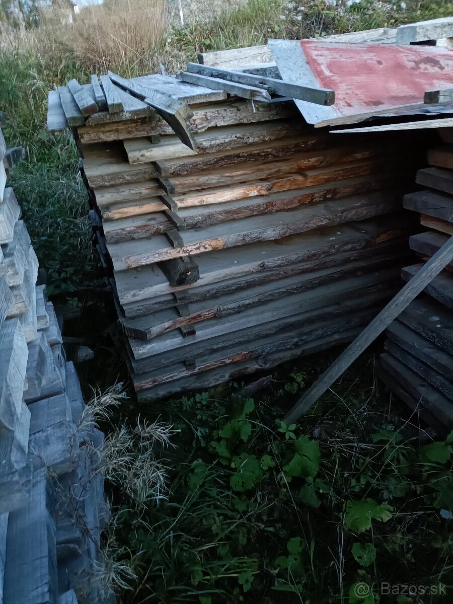 Červený smrek vzducho suché