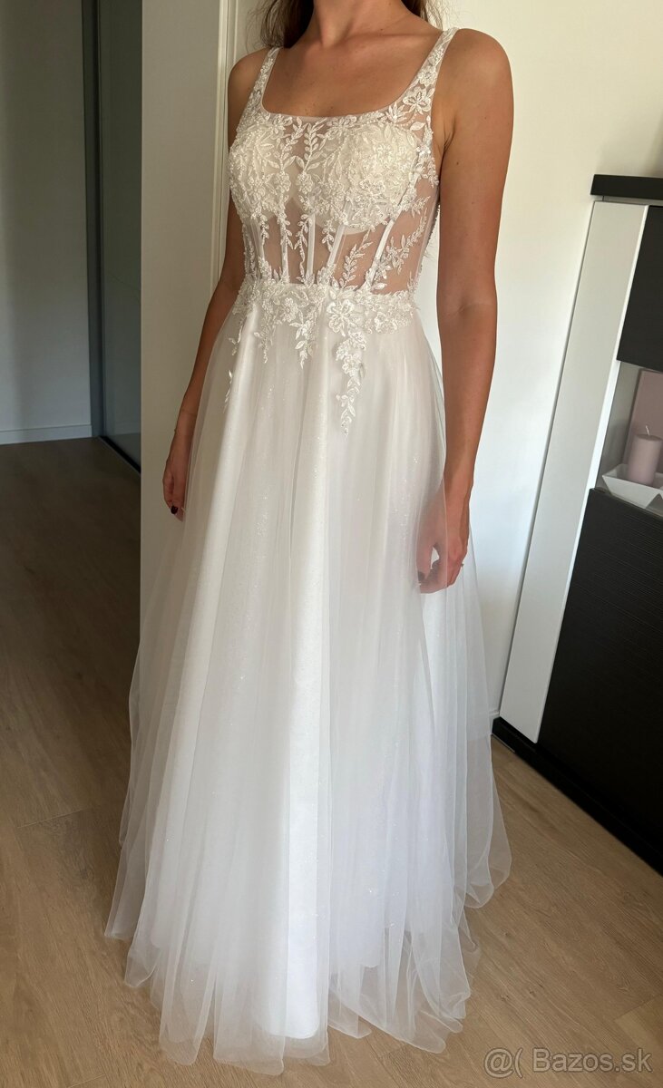 Svadobné šaty