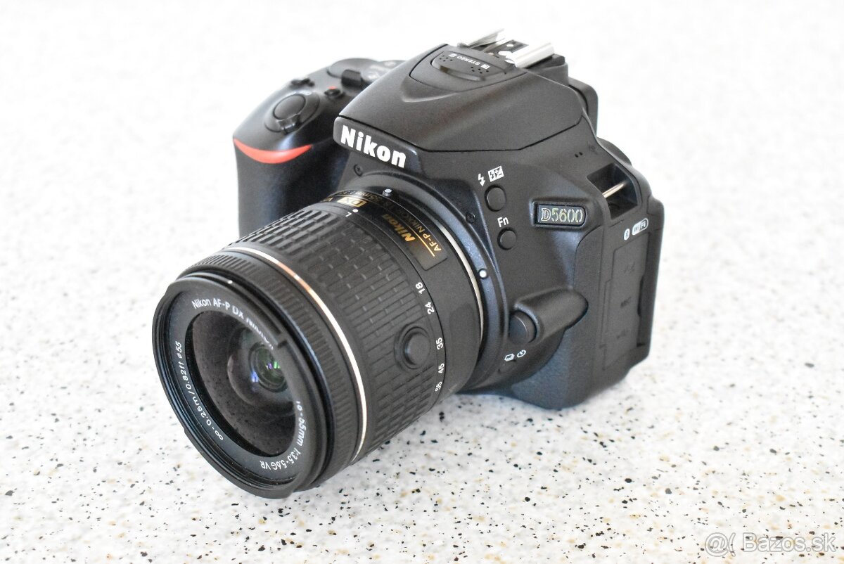 Nikon D5600 s objektívmi