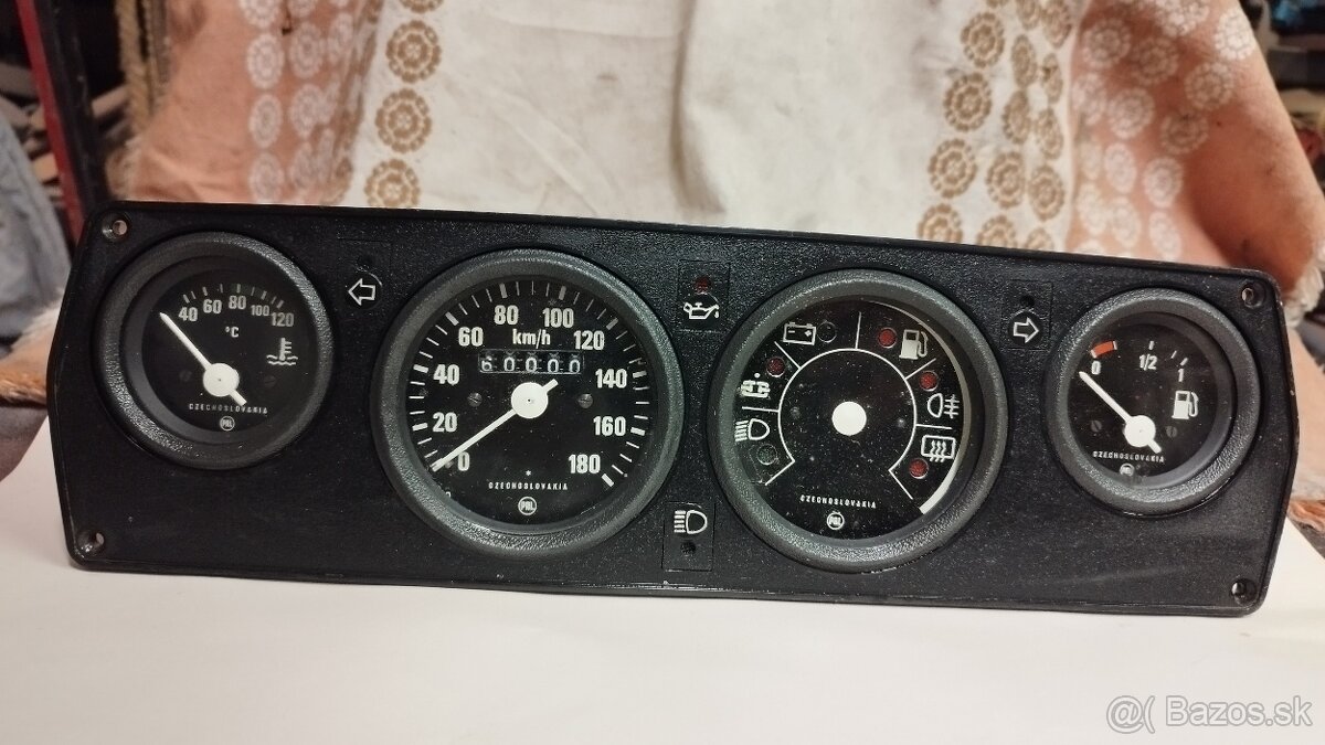 Škoda 105L 120L Budíky