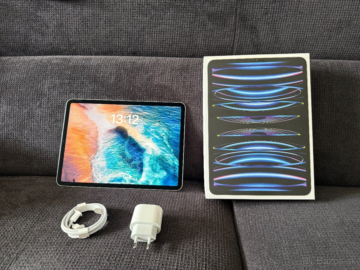 Apple iPad Pro 128 GB 4.gen 11-palcový