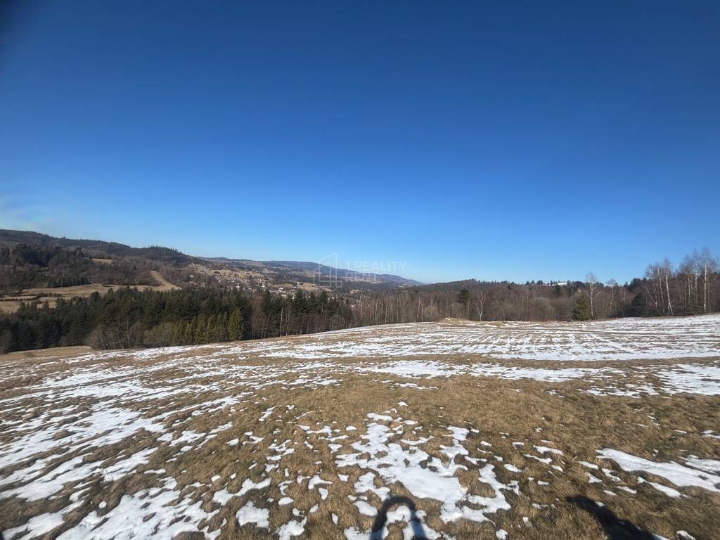 Predaj úžasného pozemku pod vlekom v obci Skalité (MO)