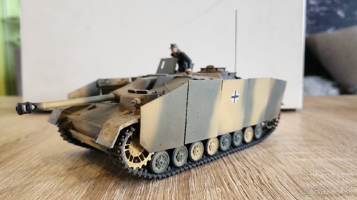 Tamiya 1/35 Sturmgeschütz IV Sd.Kfz 163