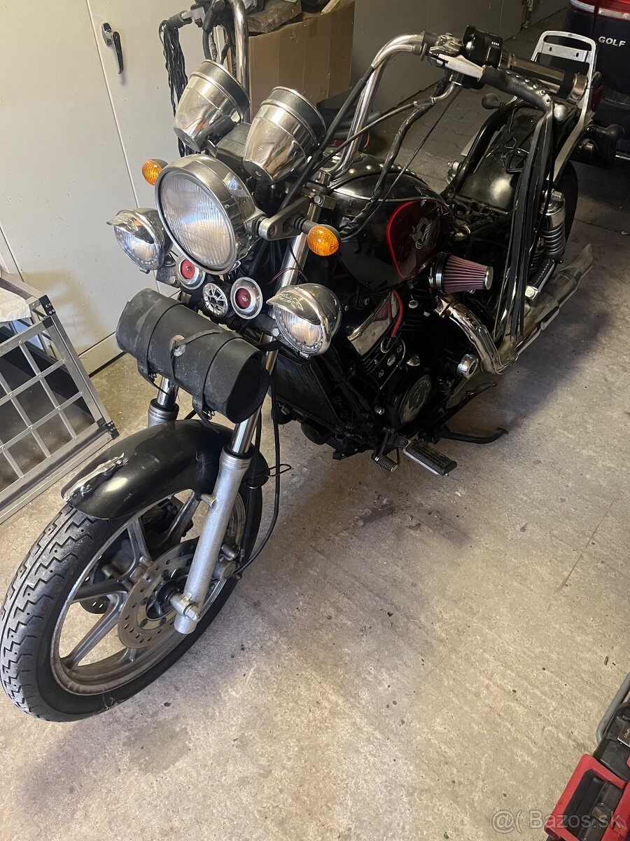 Predam kawasaki vn750 na nahradne diely