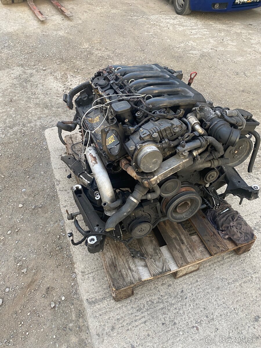 Motor BMW E61 525D