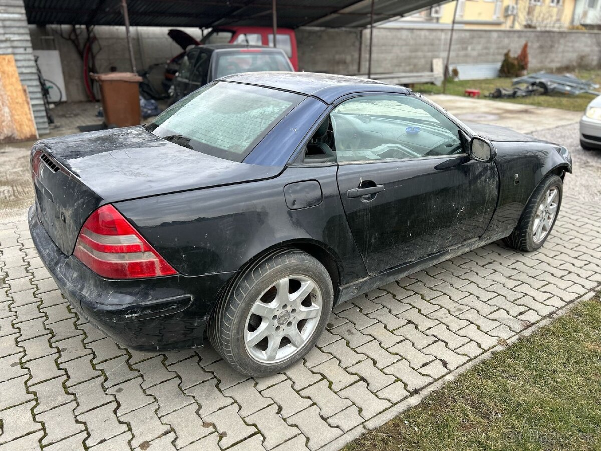 Mercedes-Benz SLK R170