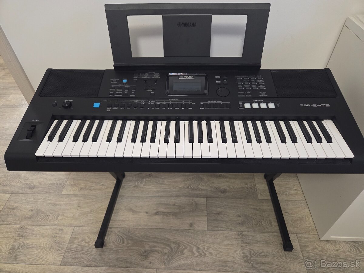 Yamaha PSR-E473