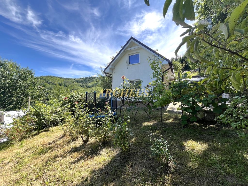 MUROVANÁ CHATA PRI "KYSLIČKE", BARDEJOV