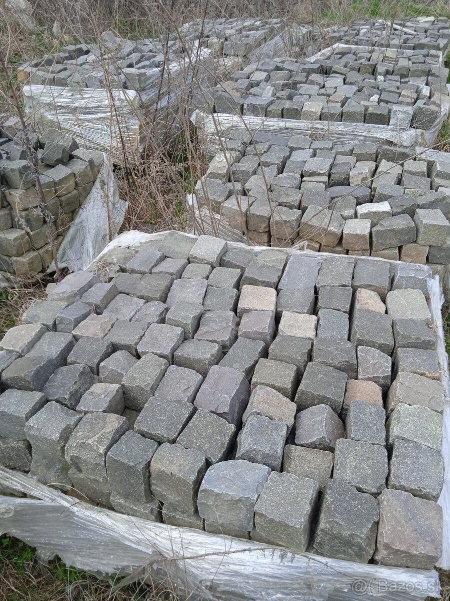 Mačacie hlavy