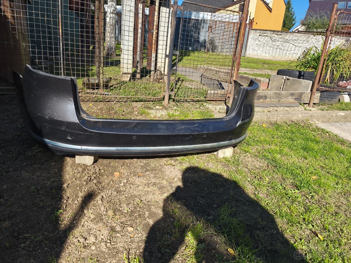 Zadný nárazník Passat B7