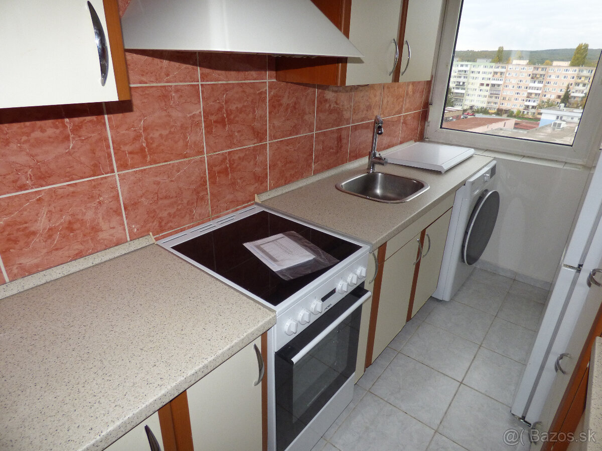 3-izb TERASA- Michalovska, OV, 66m2, ČR, balkón 8.p/8