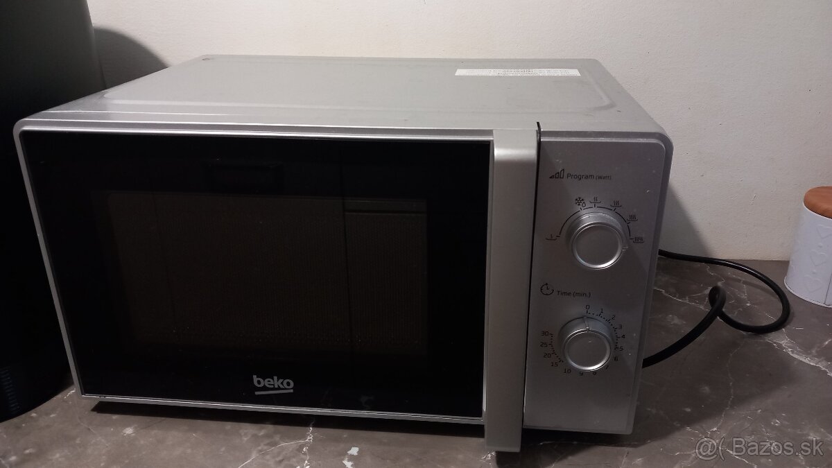 Beko mikrovlnna rúra