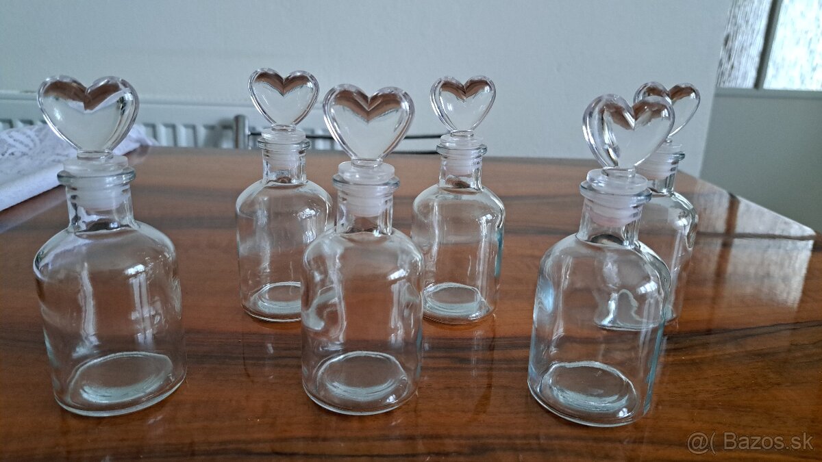 Sklenené fľaštičky
