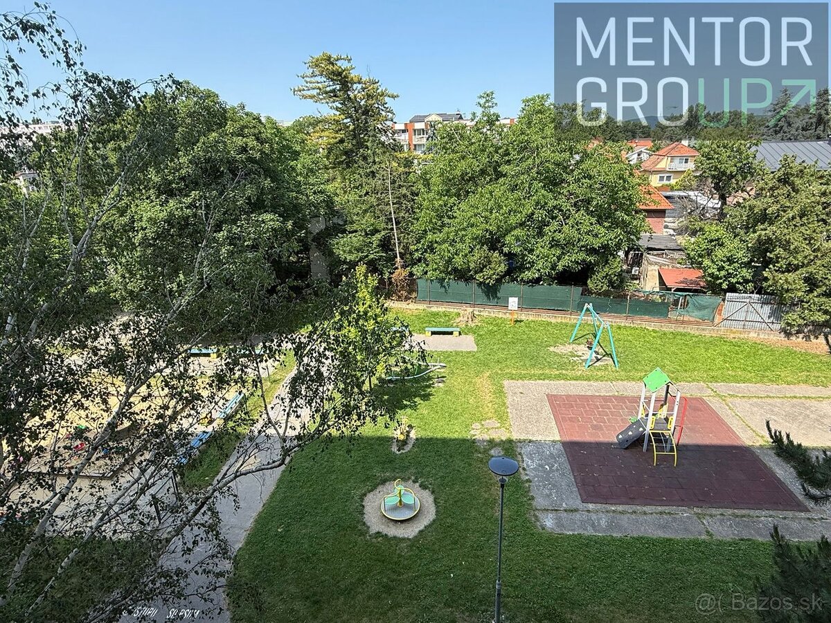 REZERVOVANÉ Na predaj: 3-izbový byt po kompletnej rekonštru