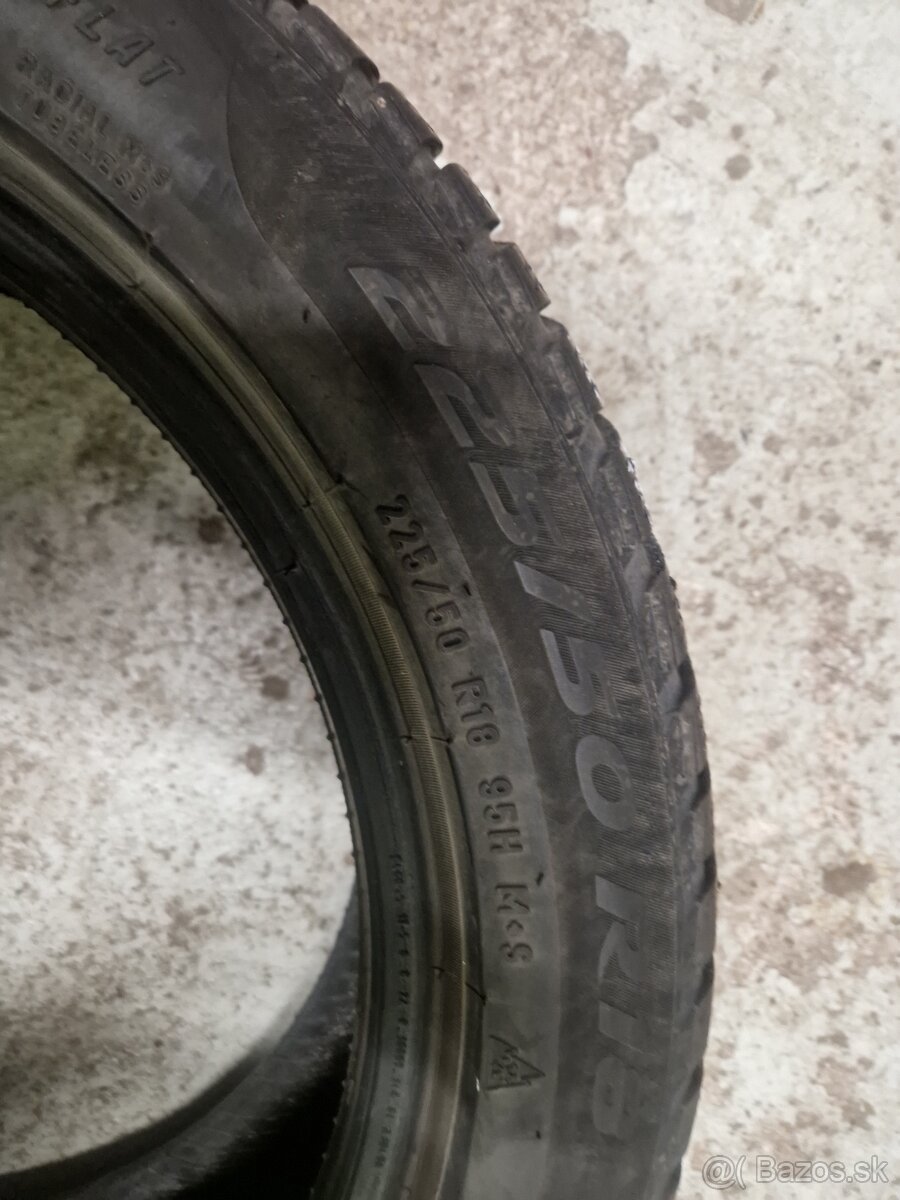 Predam zimne pneu 225/50r18