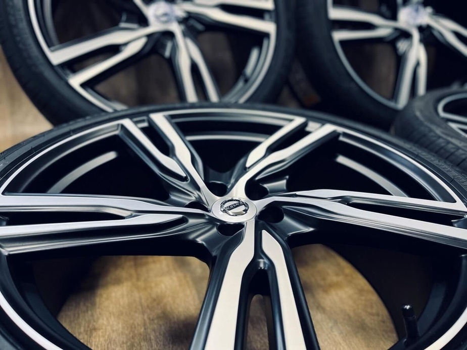 TOP letní kolesa Volvo XC90 R22 R-Design