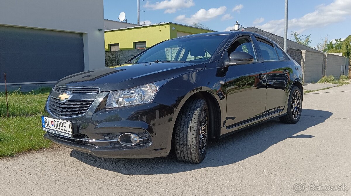 CRUZE 1,6 WTCC