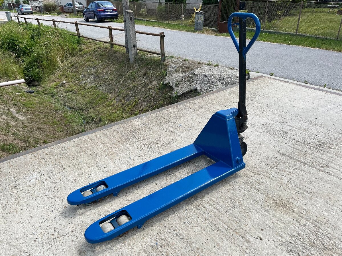 Paletový vozík