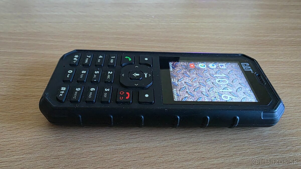 Odolný mobilný telefón Caterpillar Cat B35