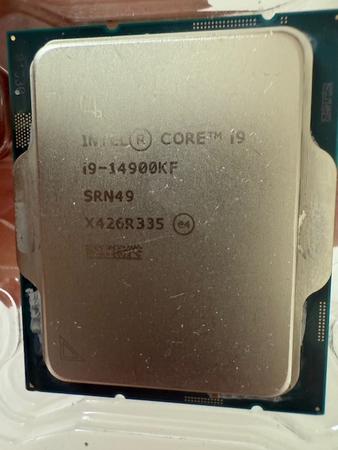 Intel i9-14900Kf + Nový bracket