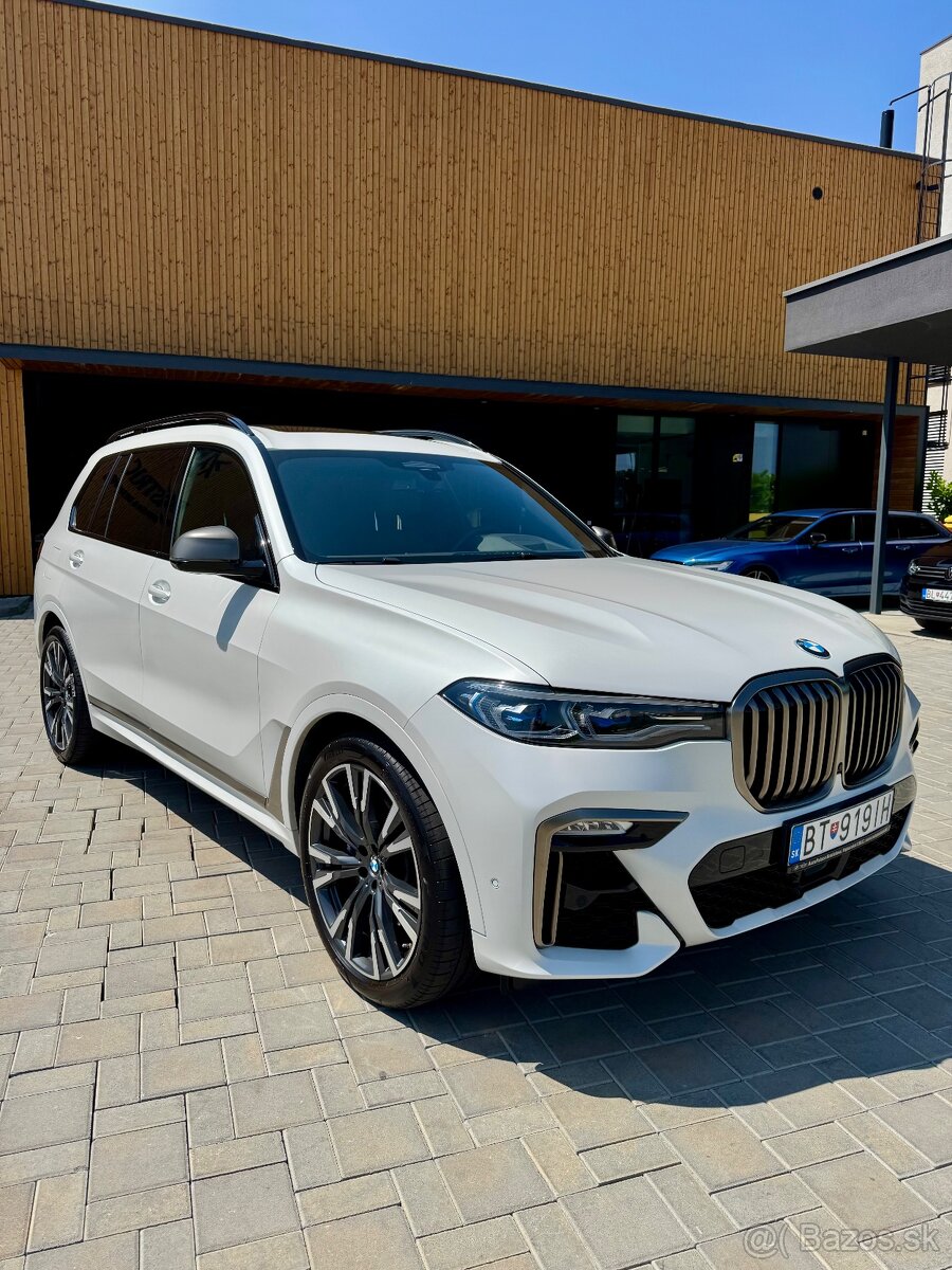BMW X7 M50d 2020.8 TOP STAV A BEZ INVESTICIÍ