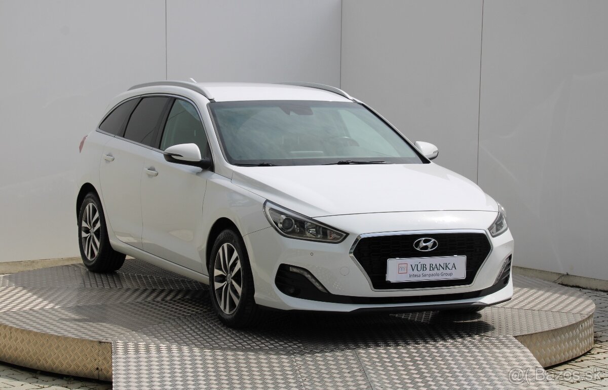 HYUNDAI i30 CW Family 1,6 CRDi 85 kW
