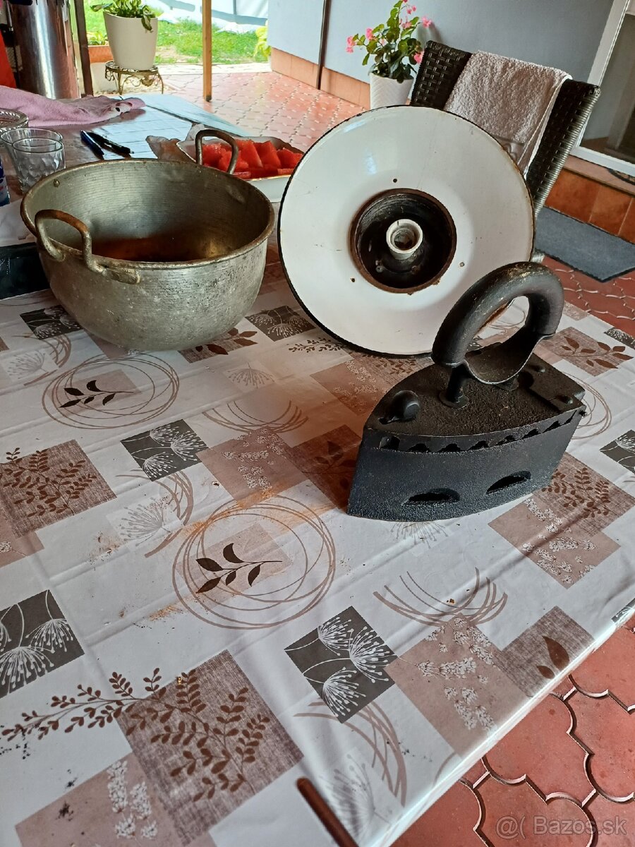 Predám staré veci